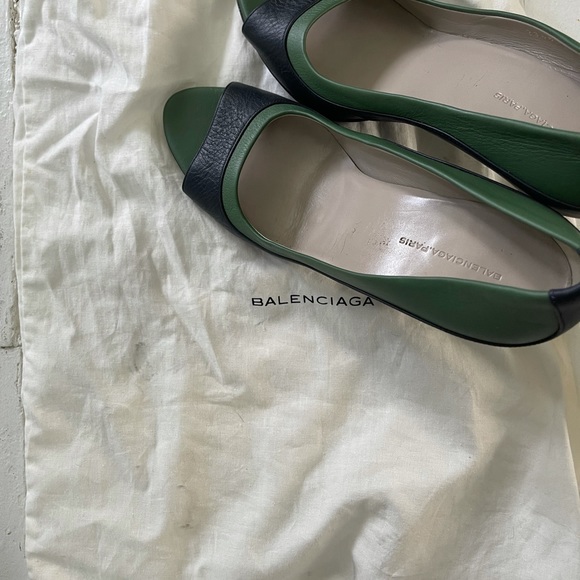 Never worn Balenciaga open toe heels - Picture 2 of 8